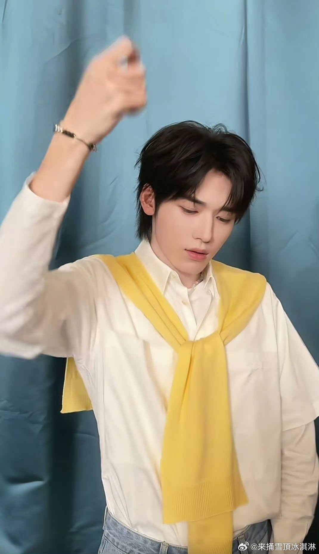 宋亚轩张真源复仇摇 宋亚轩