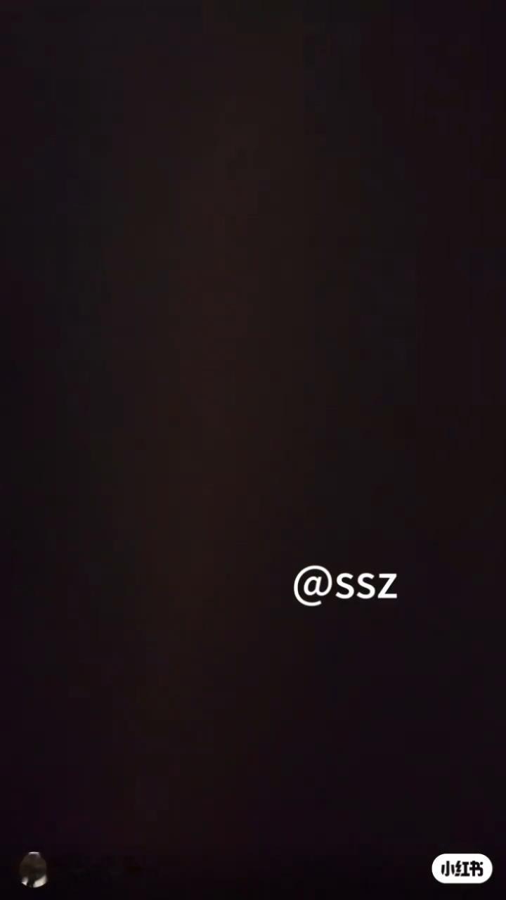 祖师爷每年起到一个歌到场就行的作用 