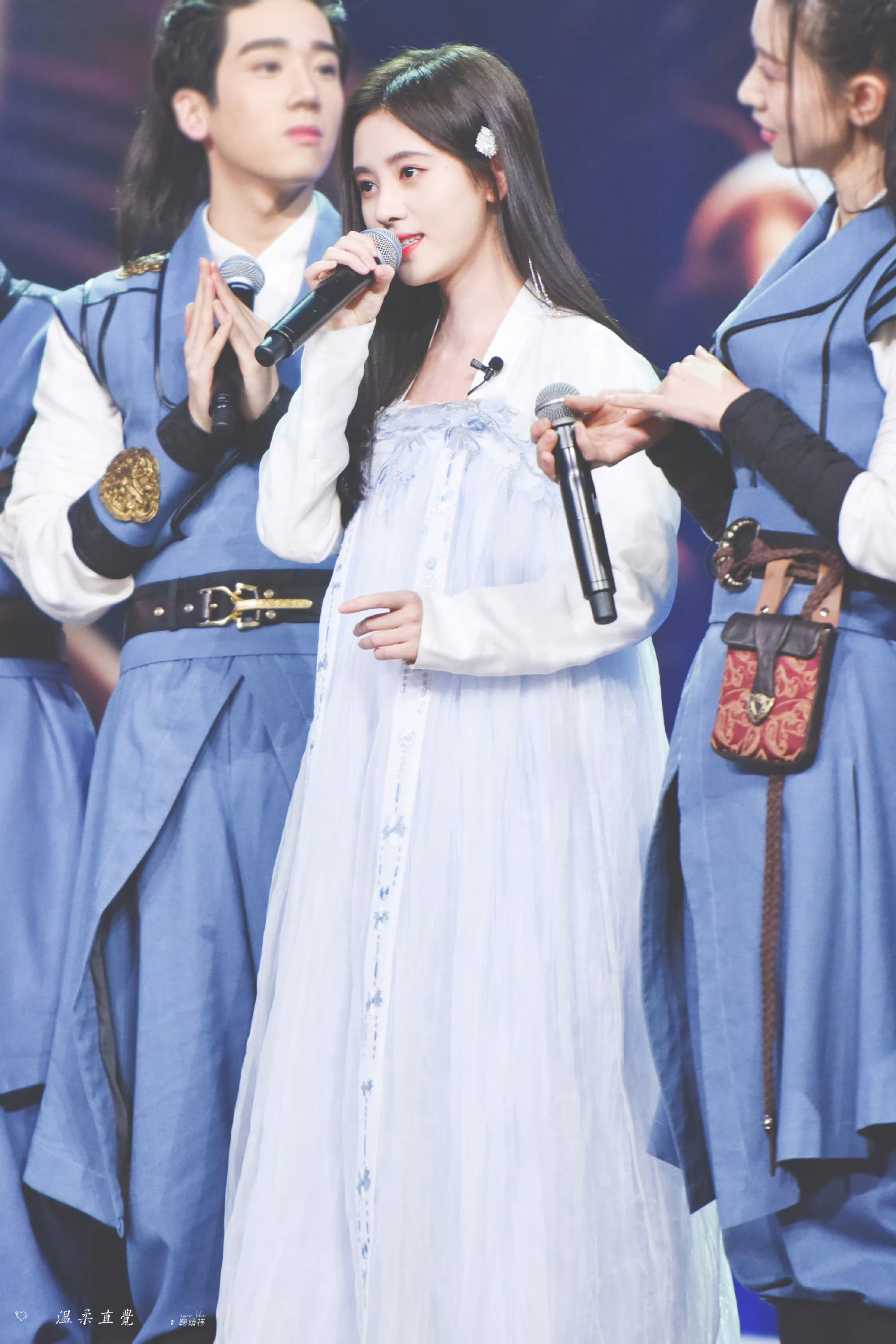 jjy鞠婧祎jjy鞠婧祎阿黛情话天花乱坠，但我只愿你平安喜乐”𝓛𝓸𝓋𝓮?