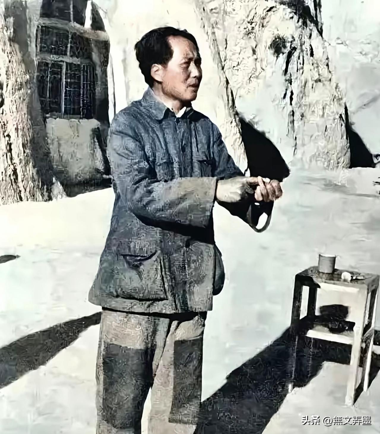 美国记者斯诺镜头下的毛主席和他的战友们为什么如此艰苦朴素？
毛主席穿的是打着补丁
