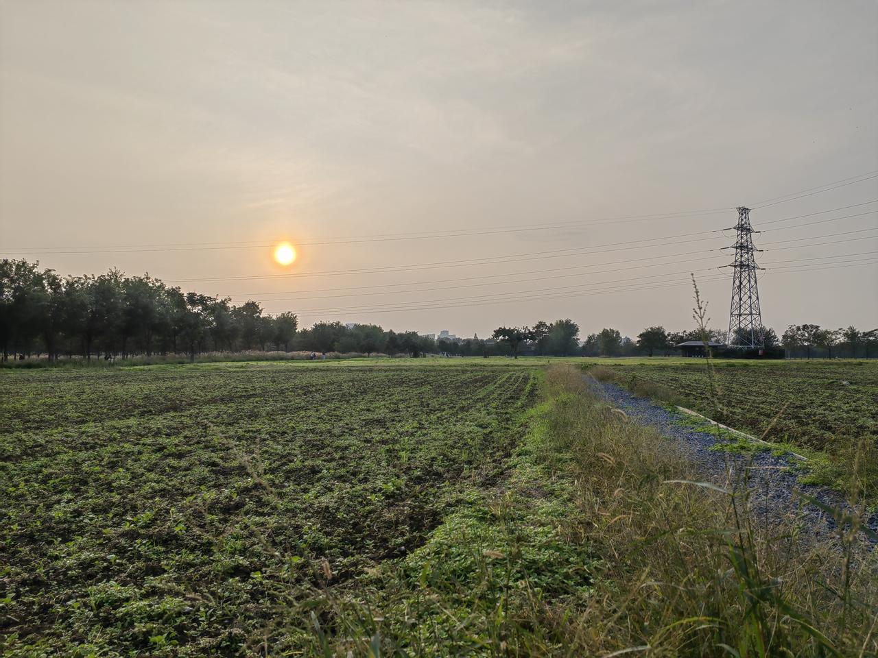 但是会有批评，会有不同的观念，会有误解和也许没有道理的否定。
这个时候要怎么做？