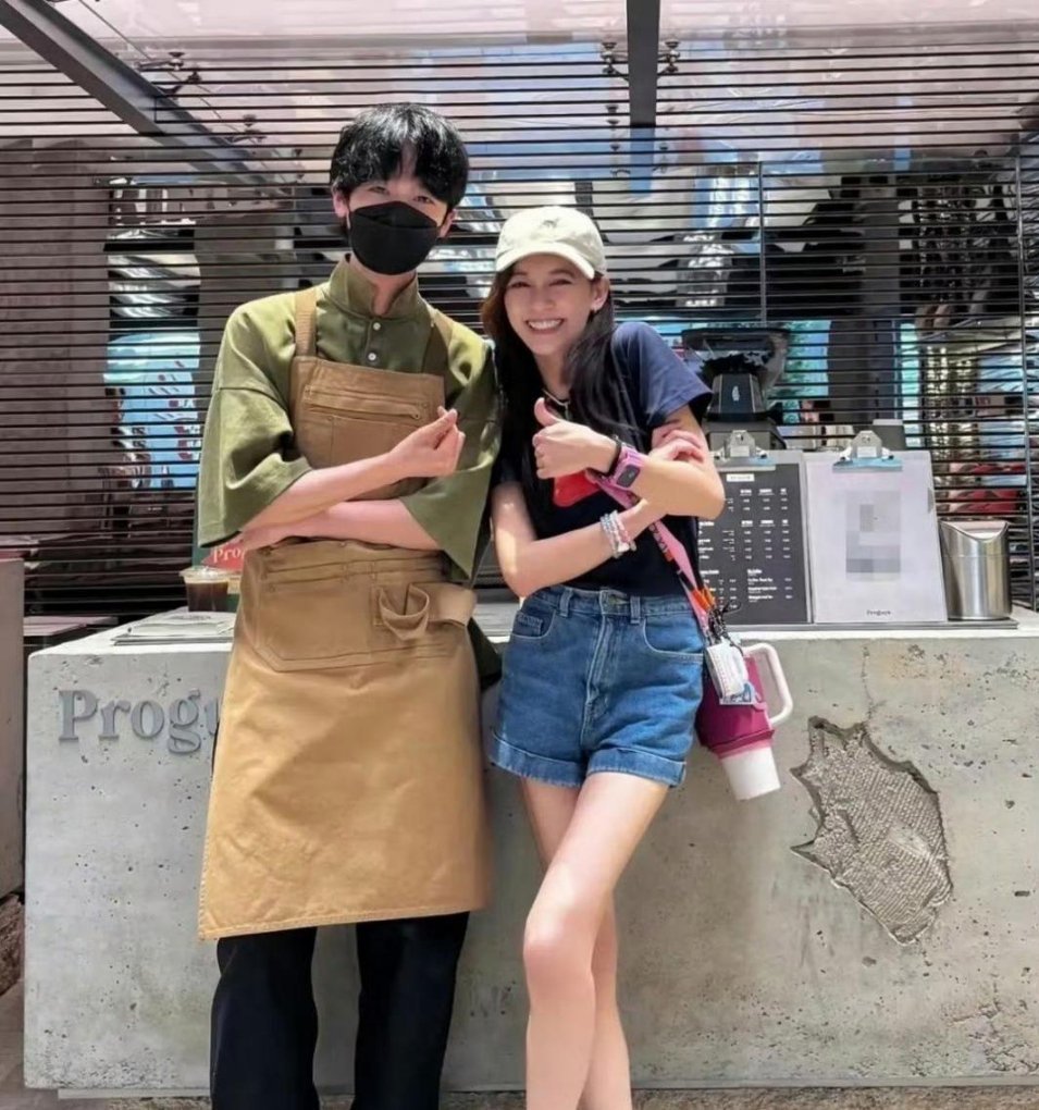 陈意涵状态好到还以为大学生 ​​​