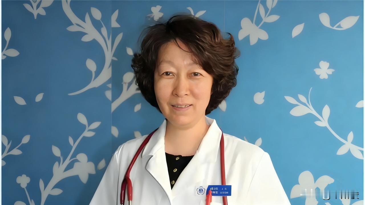 朴梅花是我国知名新生儿疾病领域的专家，长期从事新生儿疾病的研究工作，主要研究方向