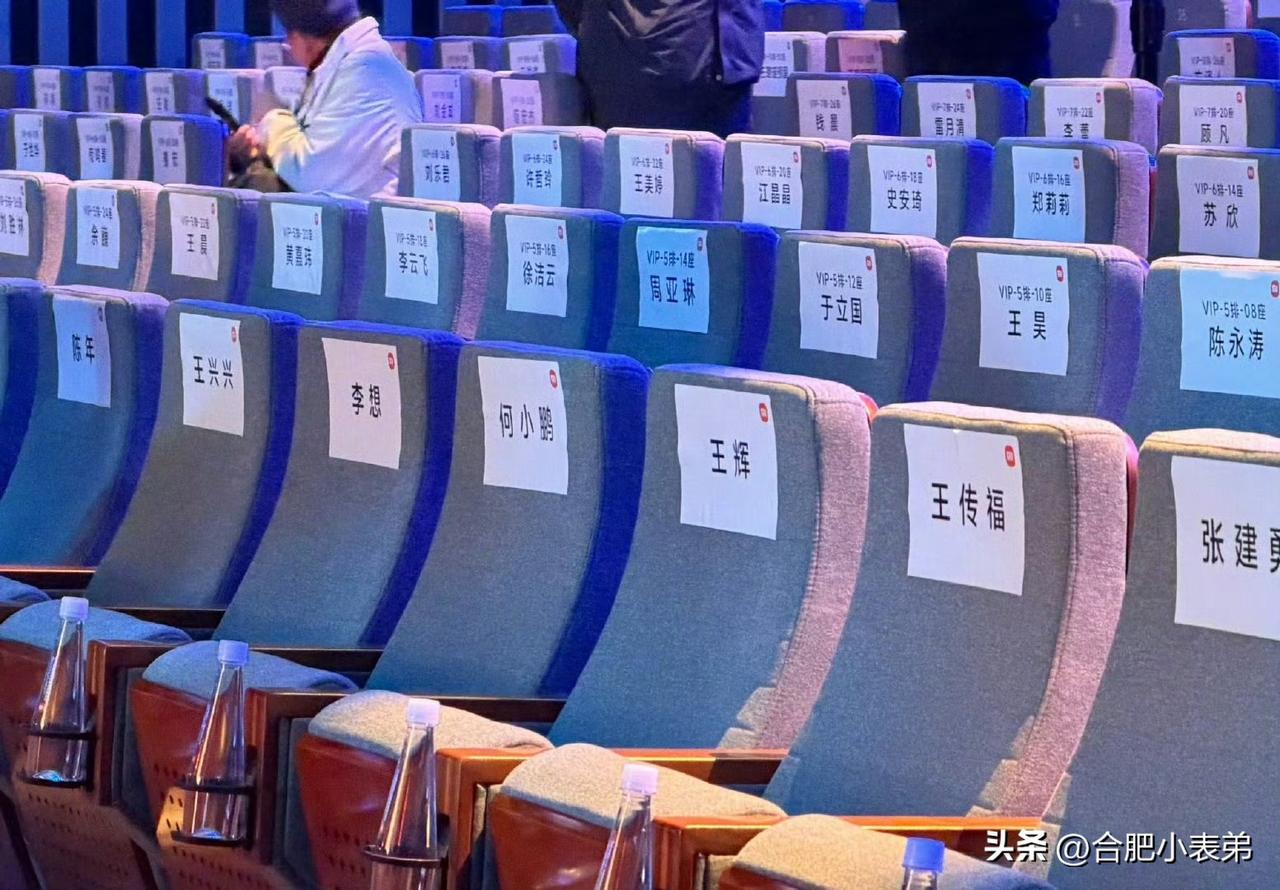 中国新能源早已不是单打独斗，良性竞争才是行业正道。拒绝恶意拉踩、拒绝无端抹黑，把