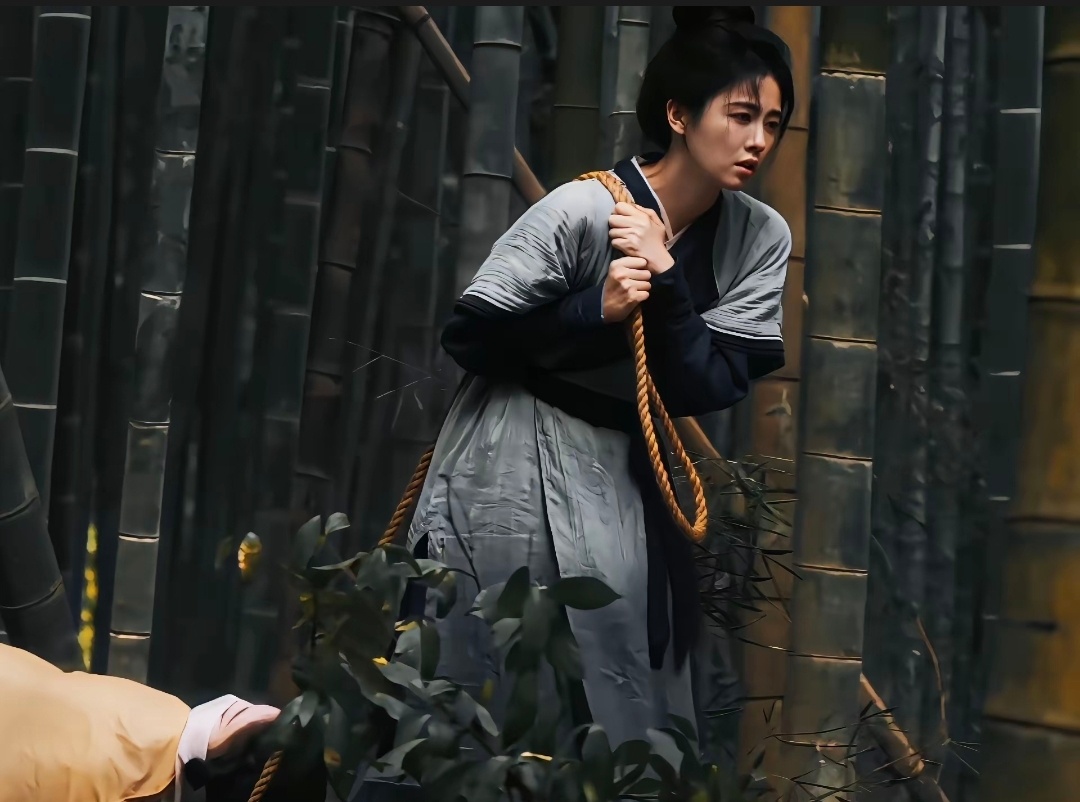 发现一件细思极恐的事情！白鹿莫离那个剧名，或许是她演的叶璃心底痛到无声的最后呐喊