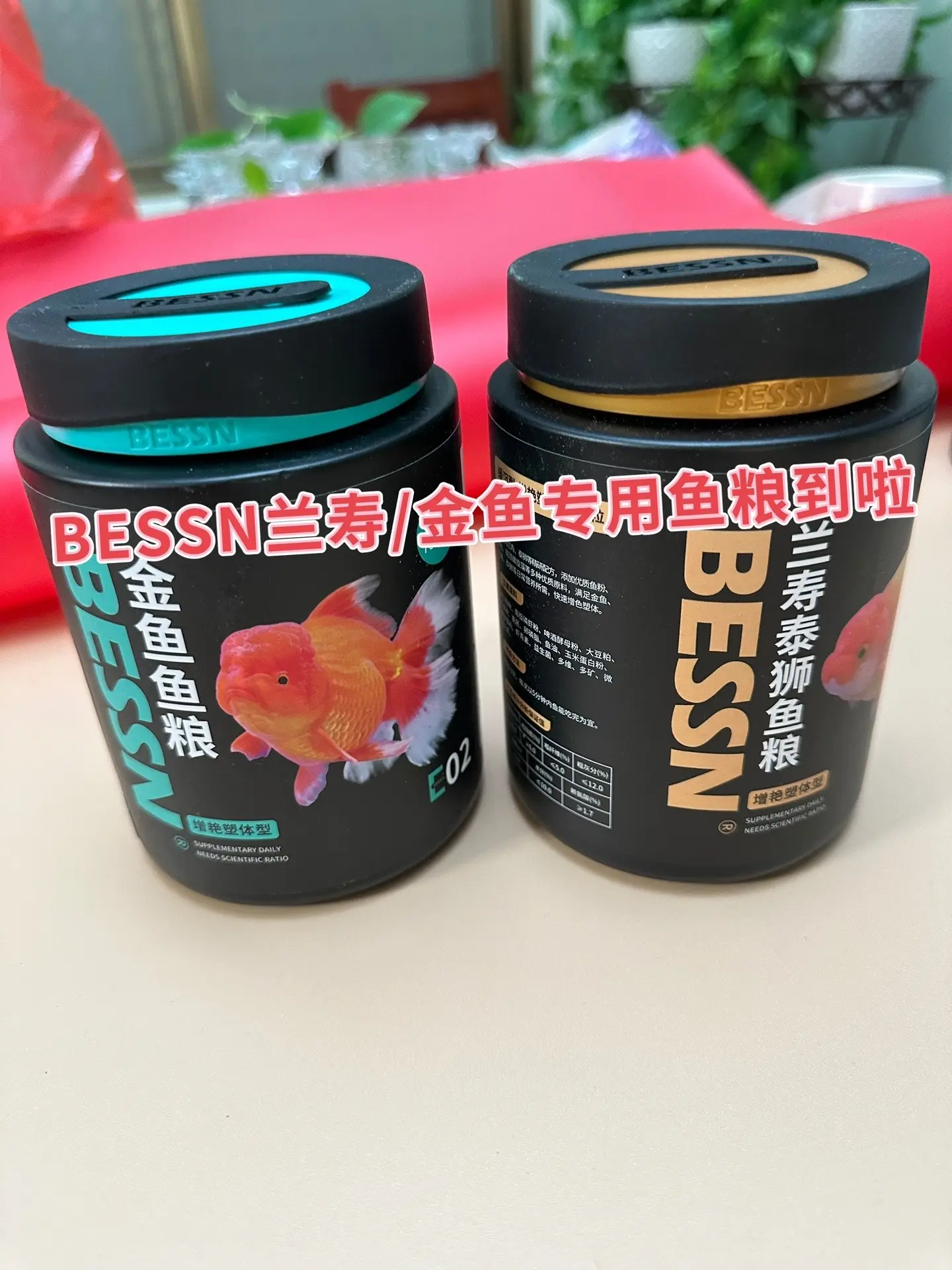 营养均衡：其高蛋白配方，含有42%的蛋白质，还添加了12%钝顶螺旋藻...