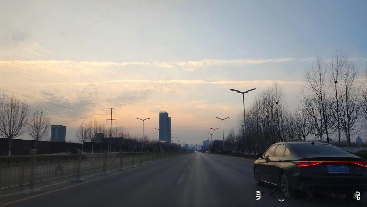 天南地北大拜年戳这里，一起放烟花>