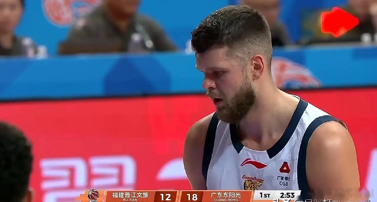 广东91-93惜败福建，赛季惨遭对手双杀！全队球员赛后评分盘点CBA赛场再度爆出