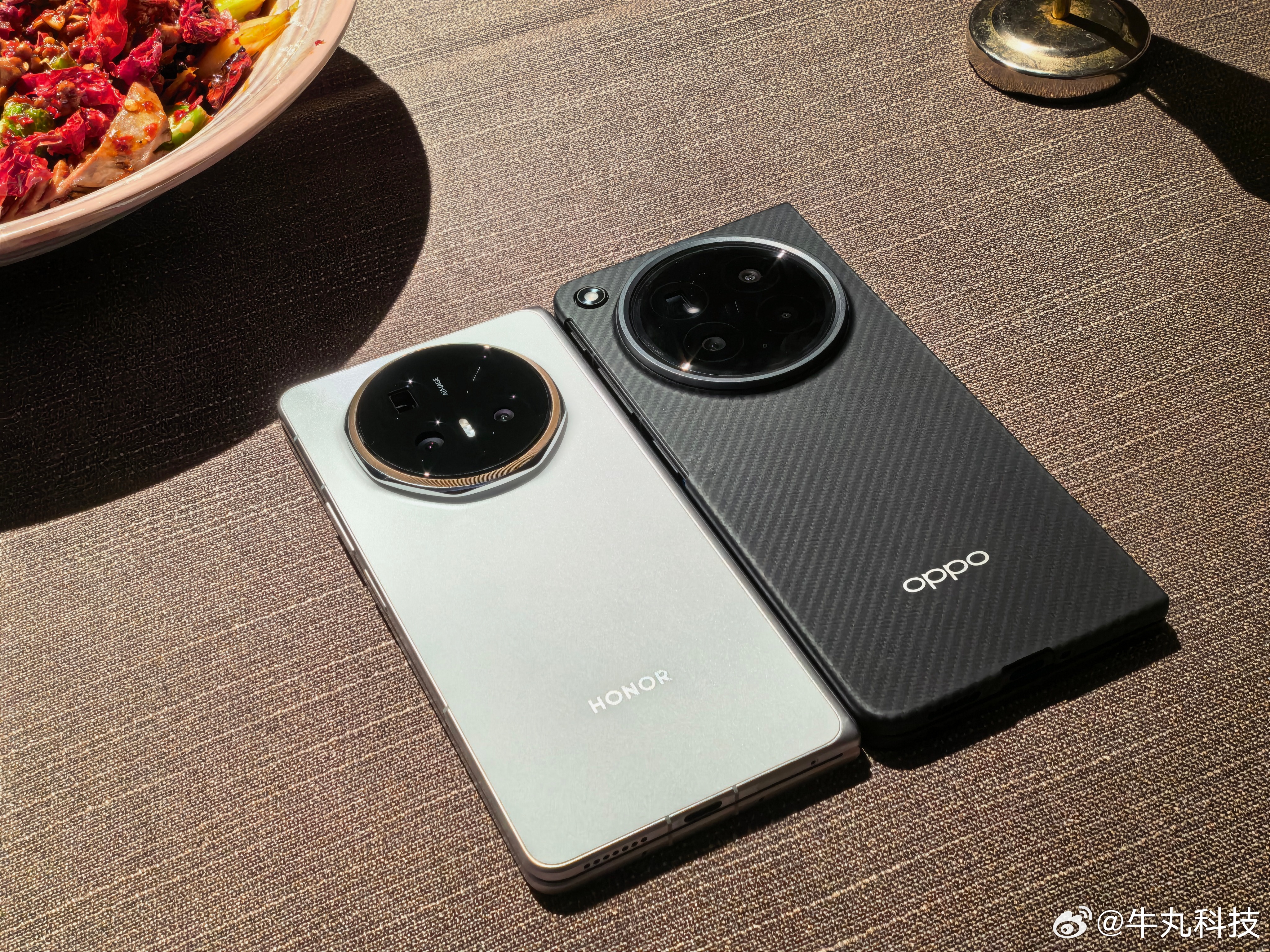 最近OPPO Find N6与荣耀Magic V6火药味很浓啊！你们说要是做这两