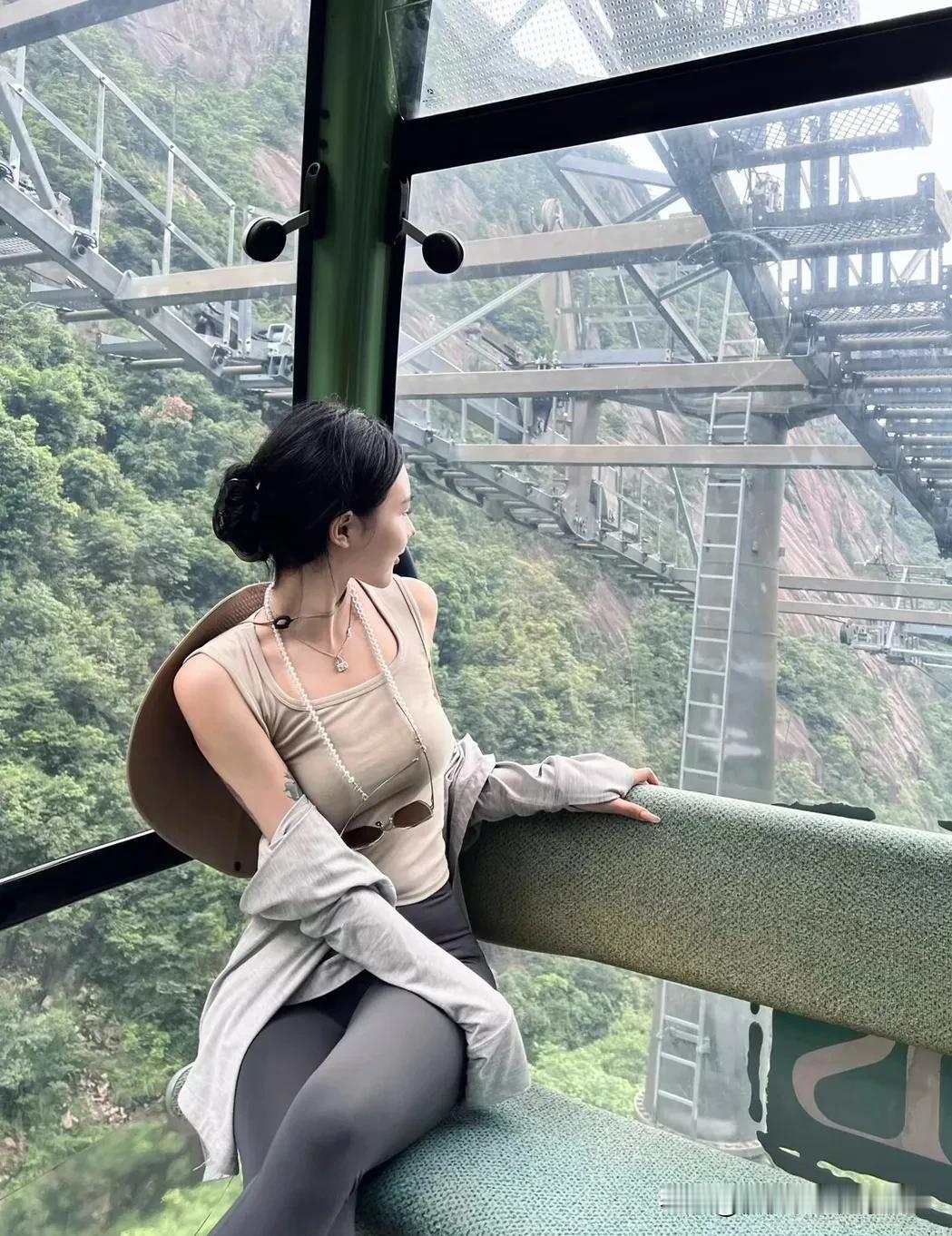 晒图笔记大赛坐空中缆车看看美丽的风景