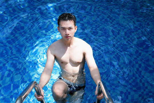 🏊🏻‍♂️