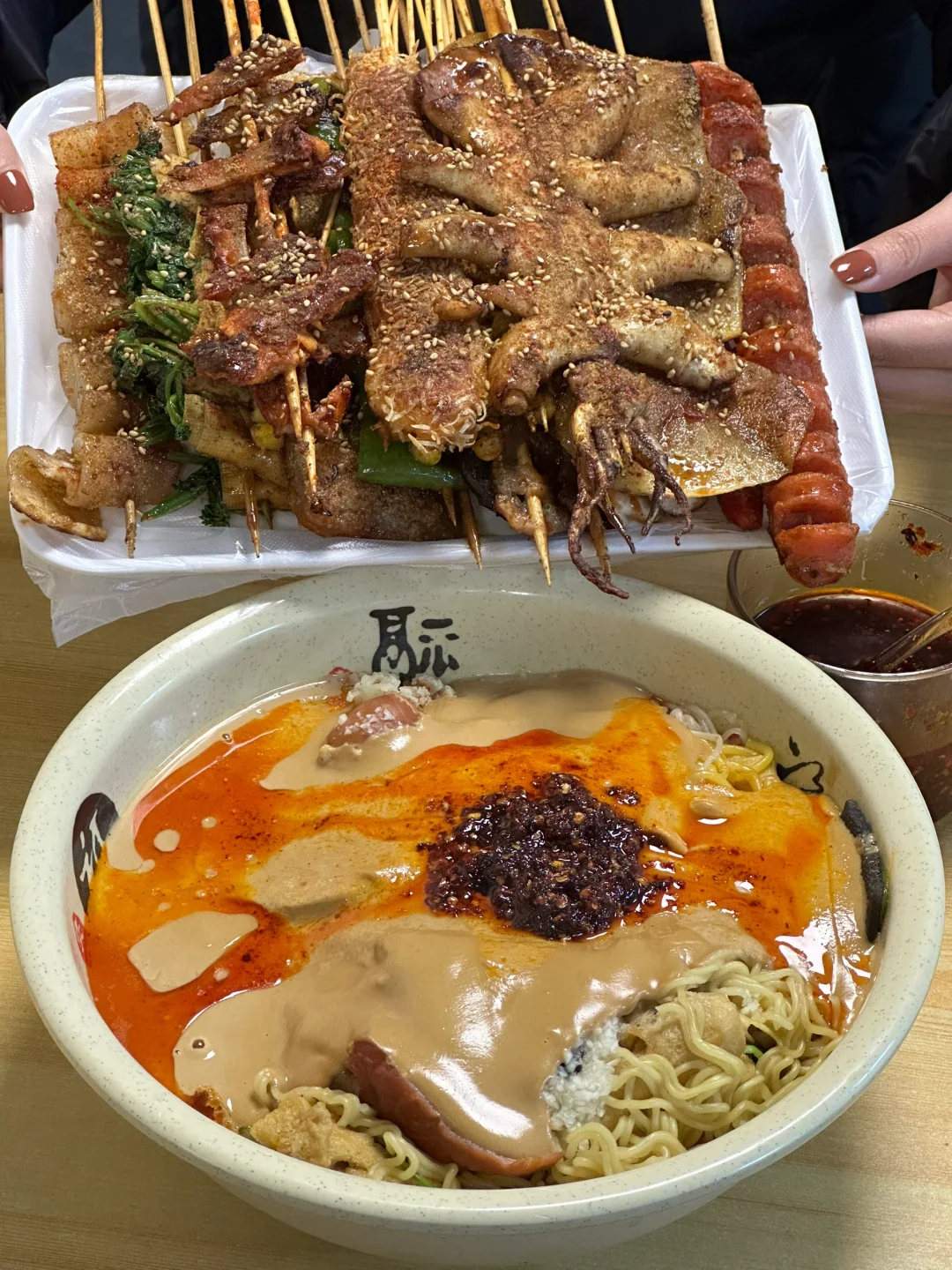 真的会爱死北京这种铁板烧麻辣烫小破店🥹…