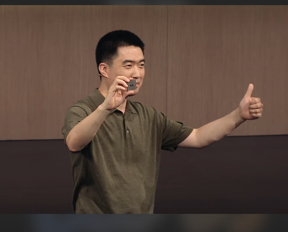 笑死，哪个大哥手速这么快….真实芯片大小看图2理想汽车理想汽车2026理想Liv