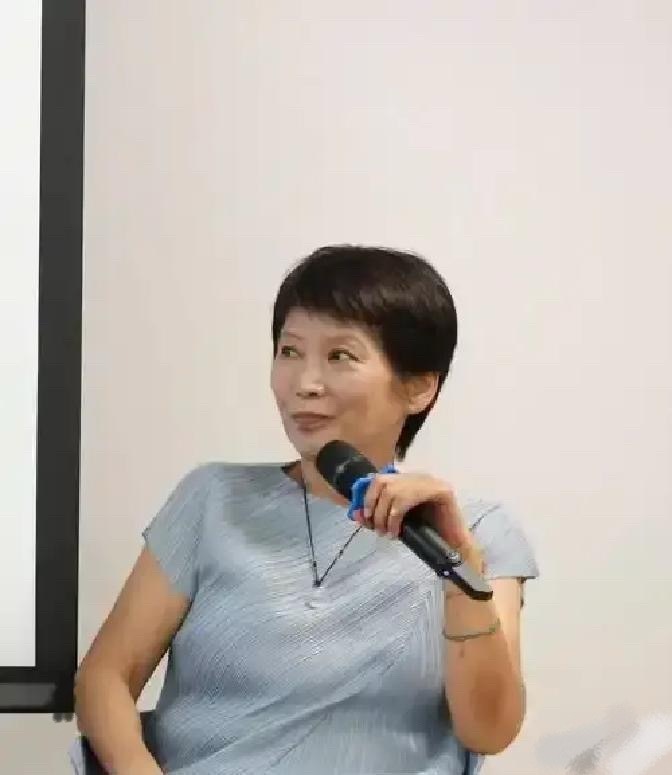 曲黎敏犀利观点：一夫一妻违背人性？95%的病，都源于欲望被压抑。北京中医药大学教