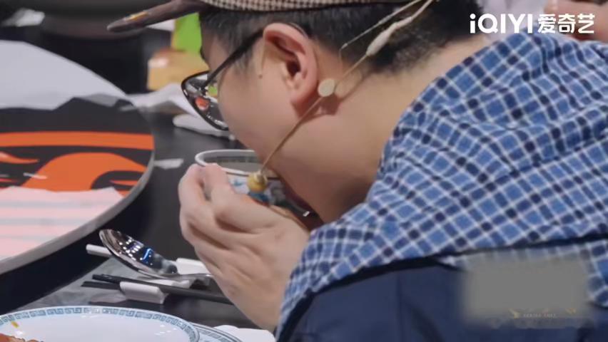 天才厨人现场认证鸭王鸭王厨师4年烤上千只鸭子天才厨人 《天才厨人》选手陈胜真不是