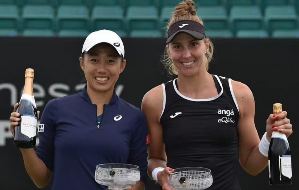 张帅被授予全国五一劳动奖章 有人说张帅是“金花中最坚韧的那一朵”。当同龄人纷纷退