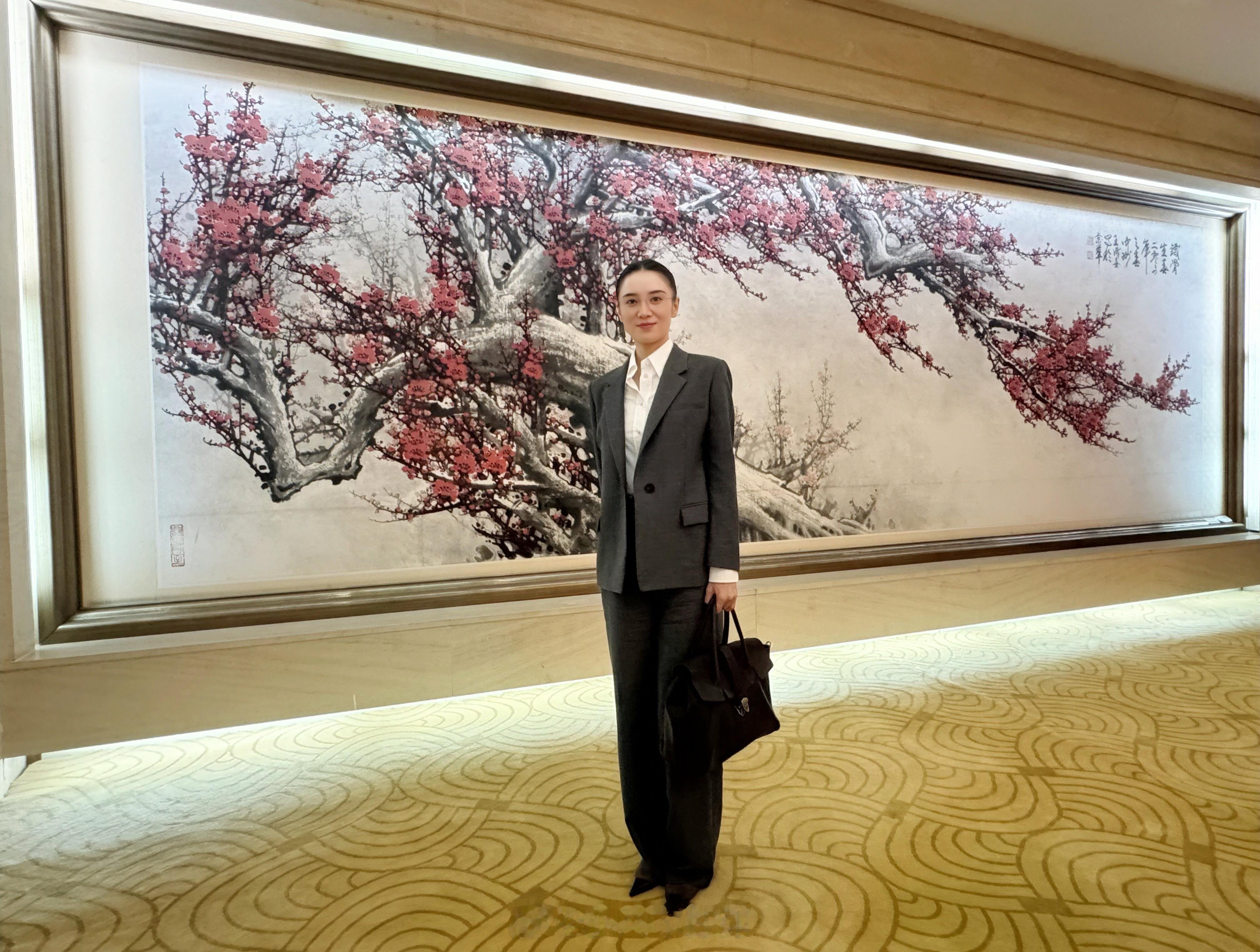 宋佳哪个单位的173大美女上线 [舔屏]我那根红苗正的体制内妈咪[举手][举手]