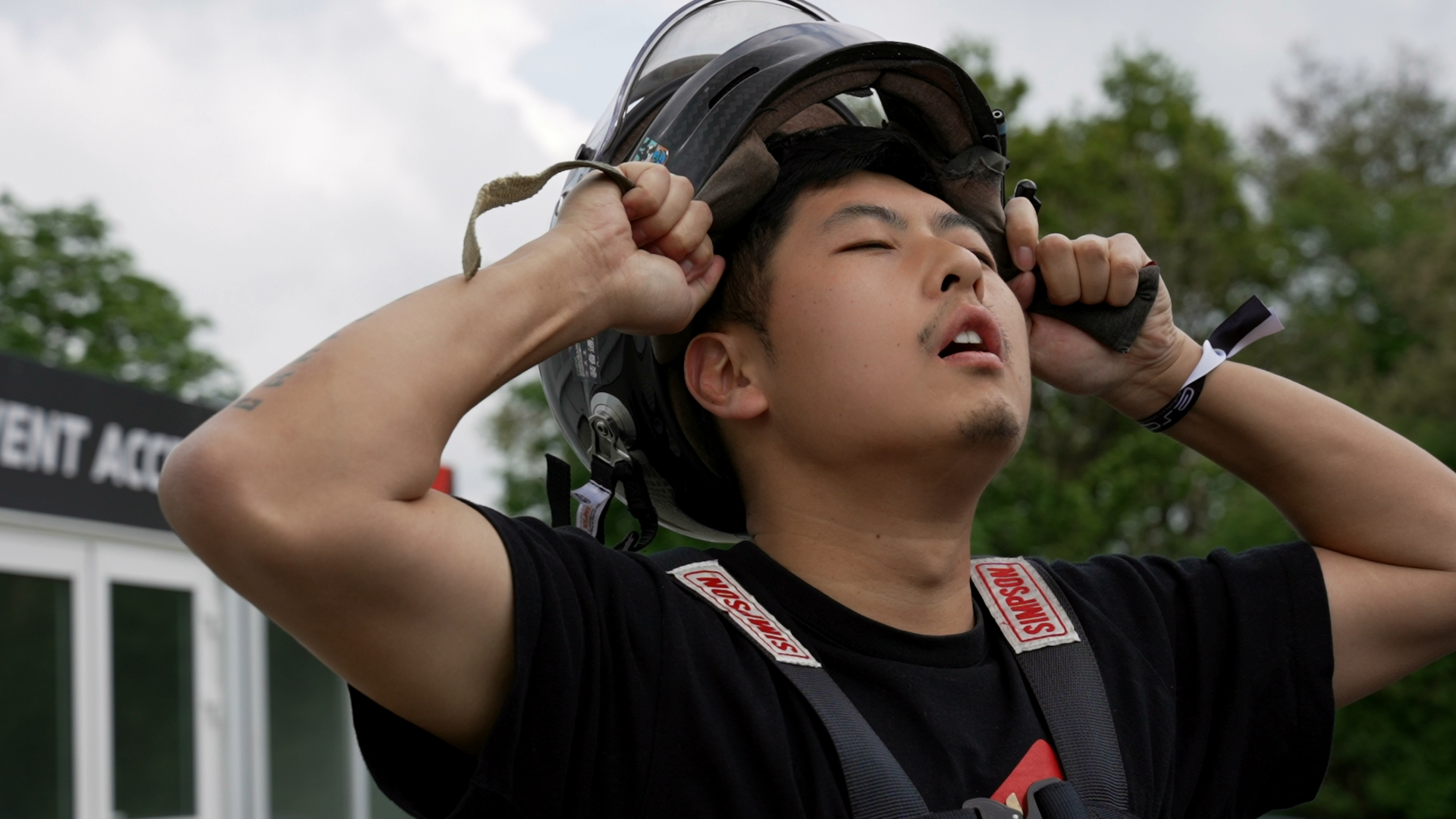 这个瞬间也太... ​​​