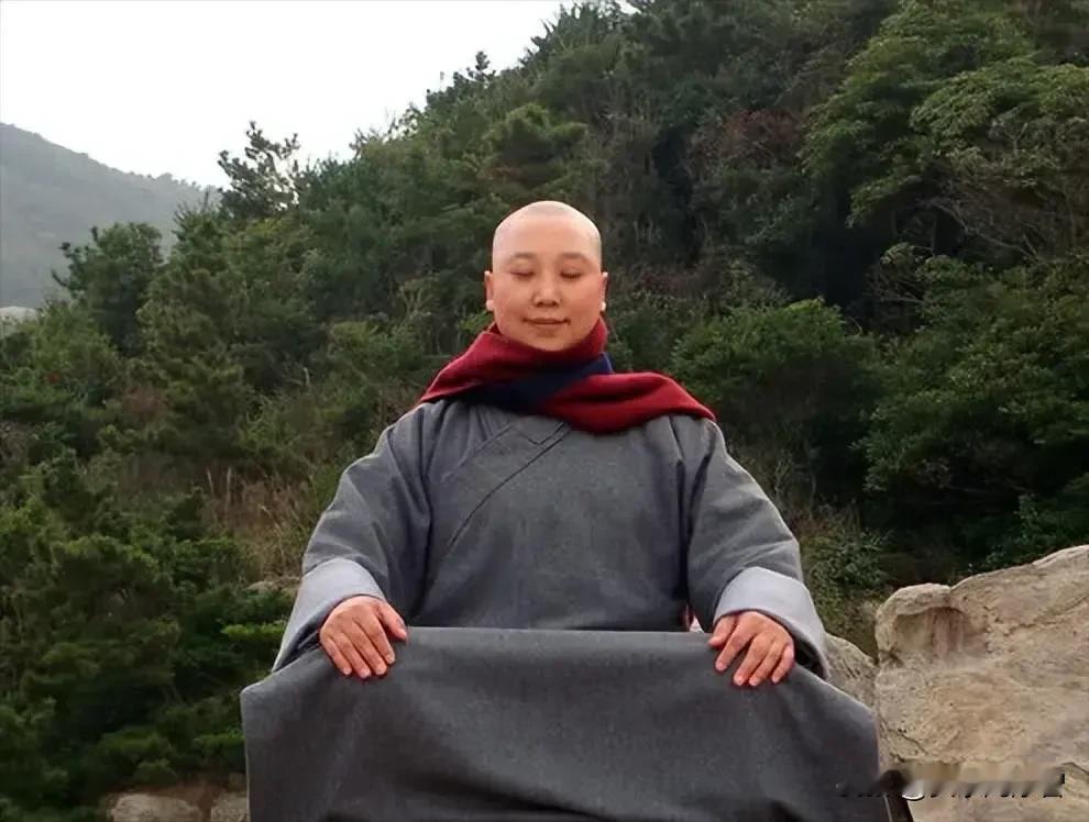 二十六载青灯古佛，她的抉择令人唏嘘又动容
 
时光匆匆，转瞬便是二十六个春秋，谁