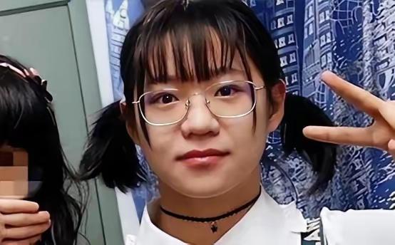 高材生数典忘祖，实在令人不齿
 
国科大硕士季子越，称侵华日军为英雄，开除学籍后