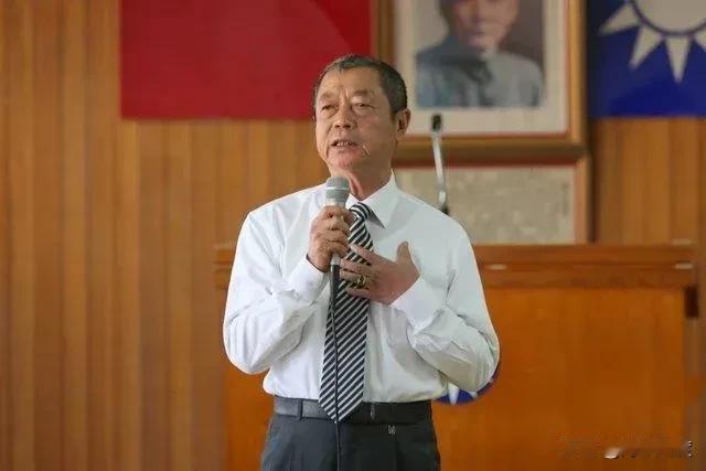 超震撼！父亲周典论挺郭被押，女儿今晚转郭台铭声明悲情发声挺侯康，为选情投下超级震