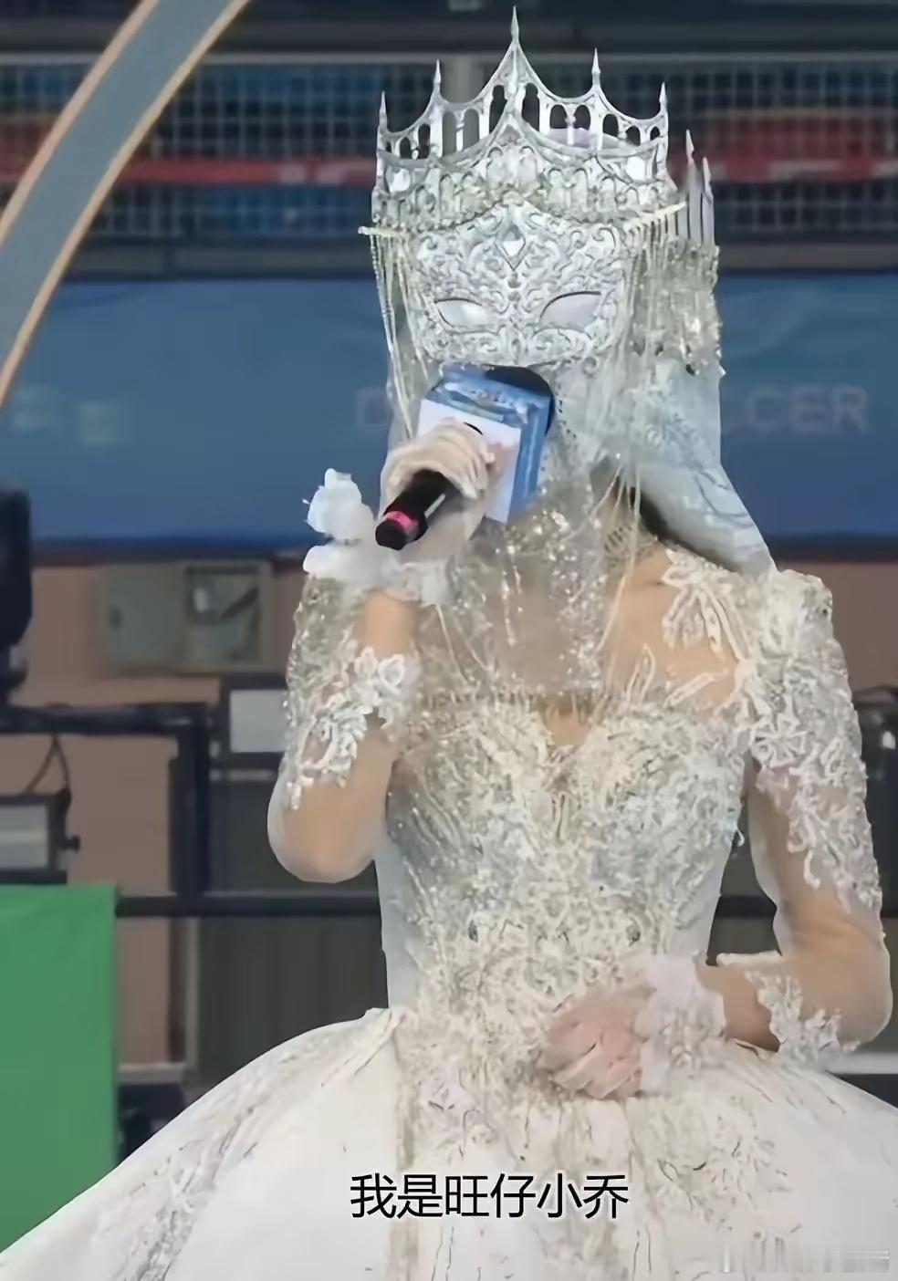 旺仔小乔最近可真是“祸事连连”，刚被平台封禁，榜一大哥又跳出来“重锤”她，还直接