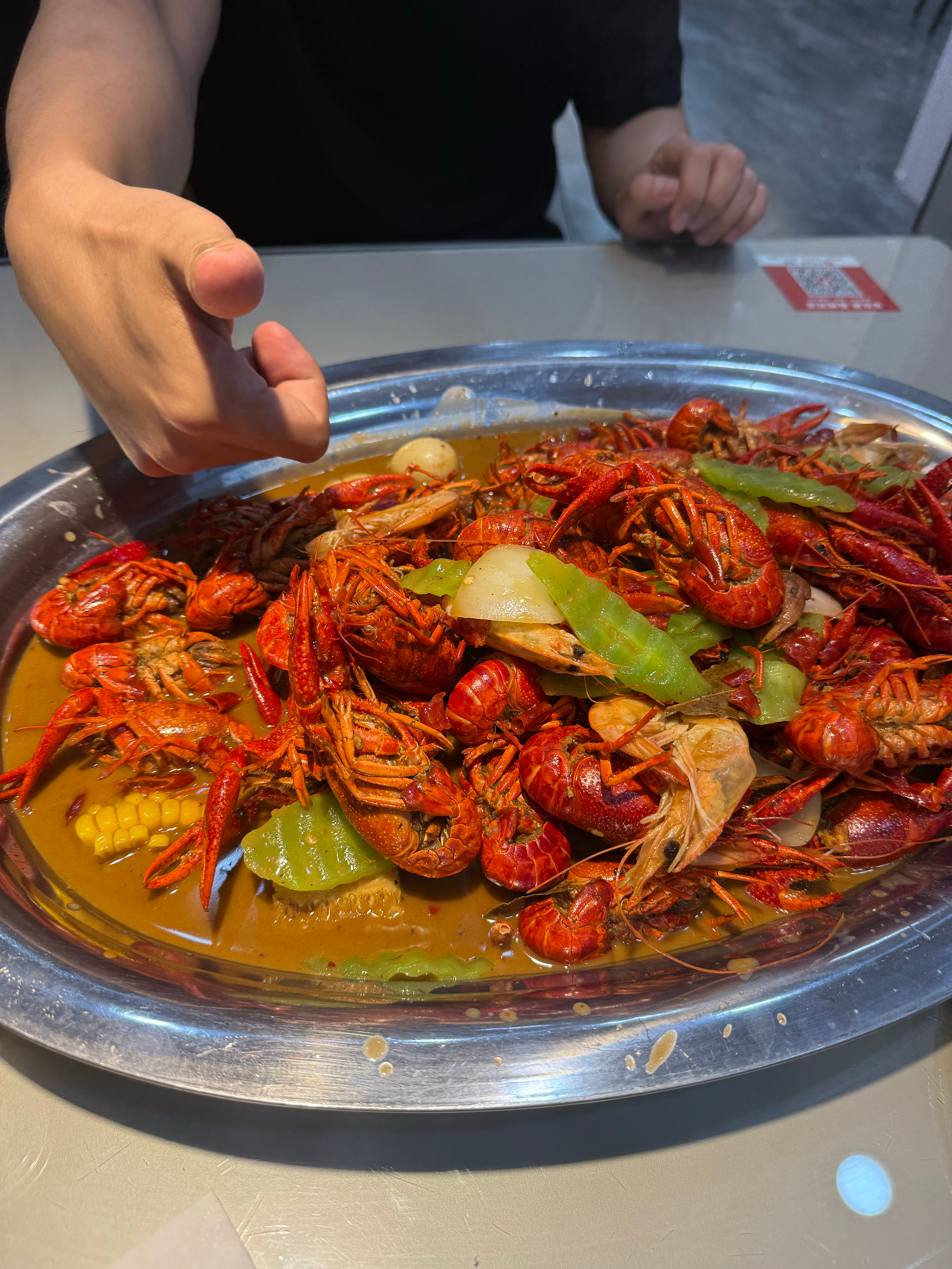 又到了吃小龙虾的季节 