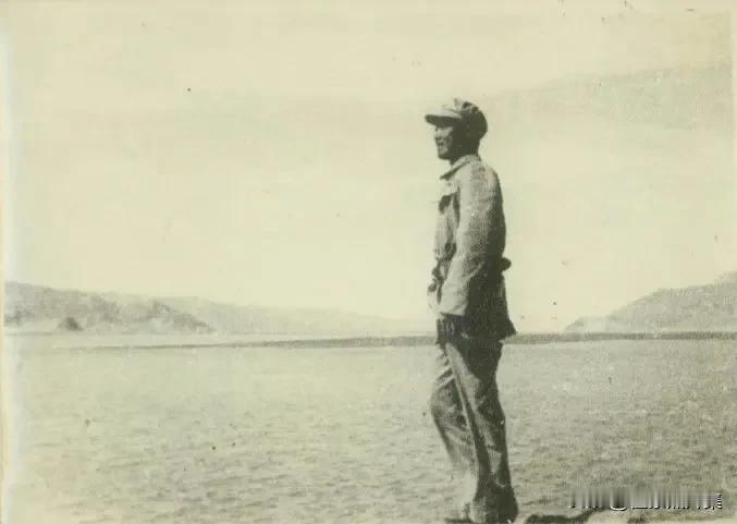 1951年西藏和平解放后，为摸清西藏地区资源状况，中国科学院组建了西藏工作队（也