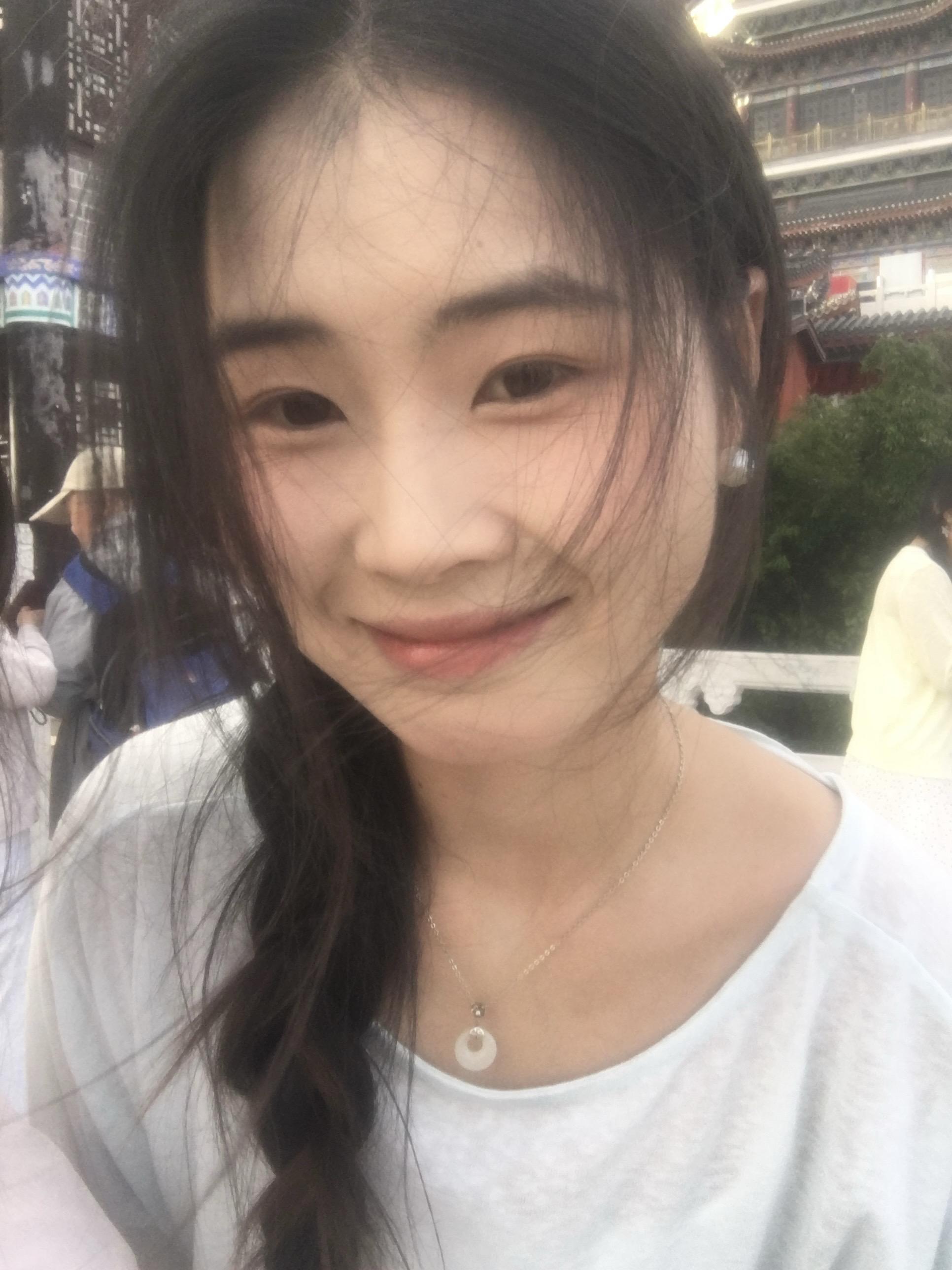 喜欢我不是很正常吗 我又漂亮又善良 又搞笑又能正经 有爱心又有上进心 ...