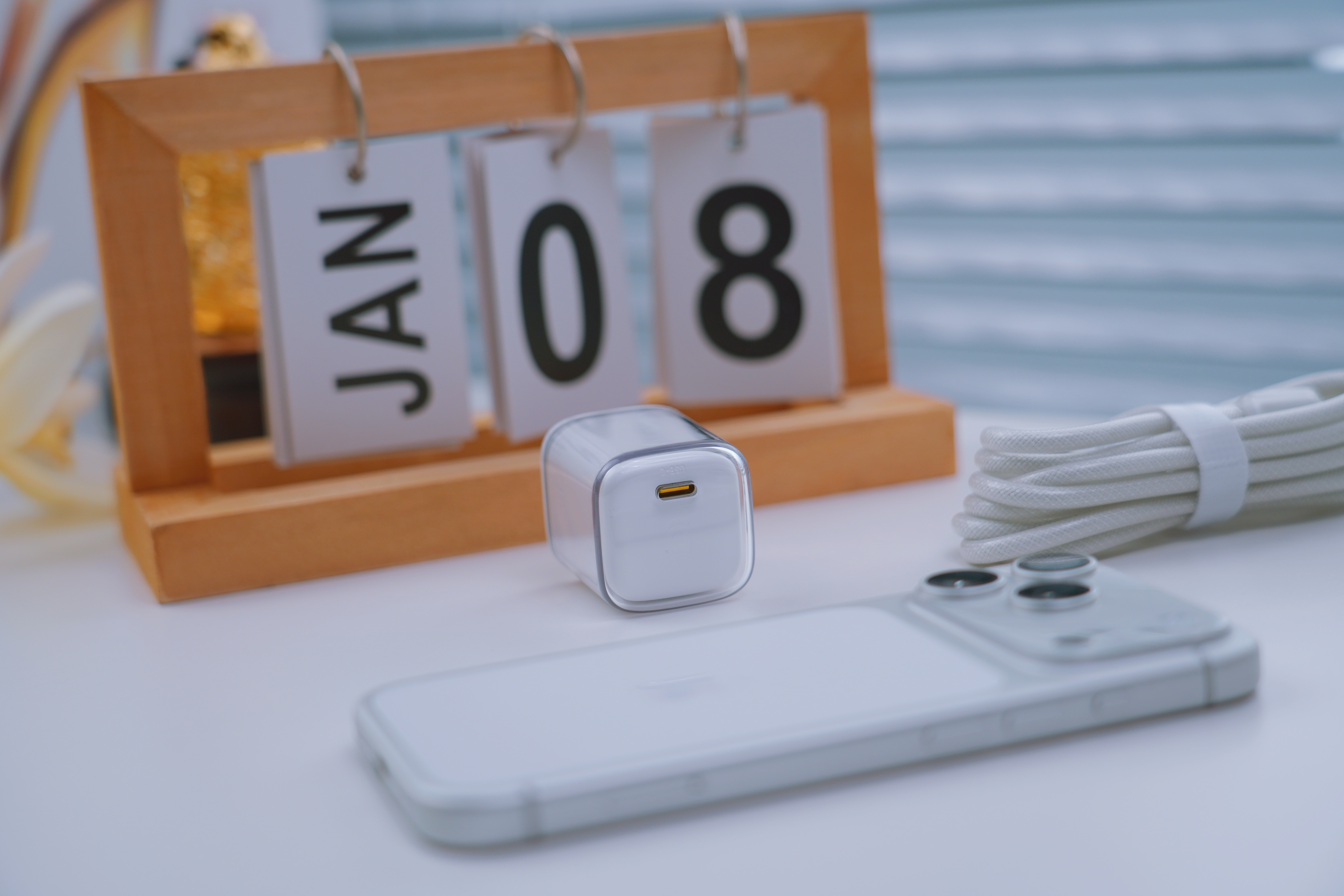 手持iPhone17 Pro的同学绝对少不了倍思的同芯充Pro ,这俩组合在一起