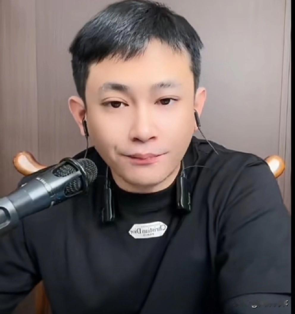 吴迪70万手表丢失，回应手表还没找到，不可能丢外面，肯定是团队内部人拿的，不可能