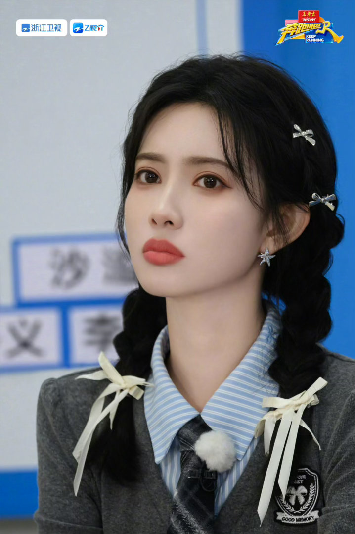 奔跑吧14发布会直播嘉宾奔跑吧 孟子义李昀锐你俩给我连线！！！不是嗑cp就是想看