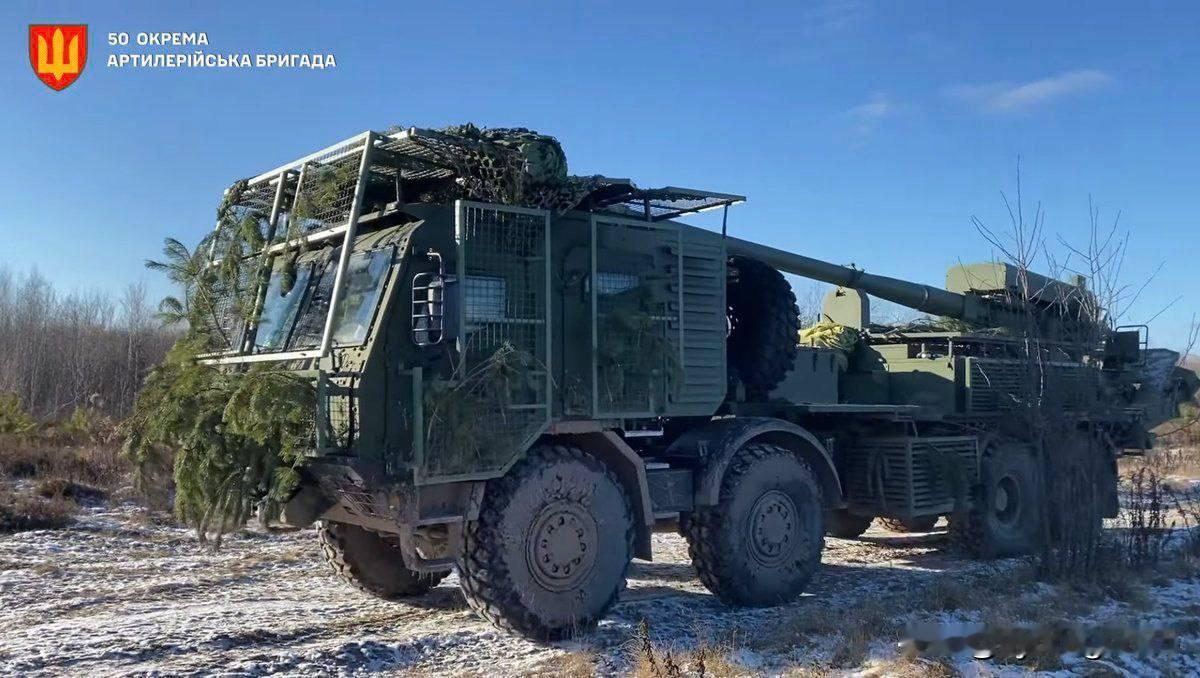 🇺🇦乌克兰武装部队第50独立炮兵旅已装备采用新型底盘——Tatra Forc