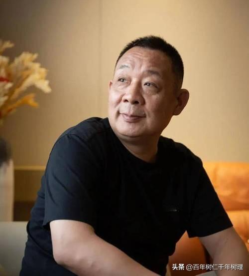 11月5日，许昌市人民政府办公室印发《推广“胖东来”经验以高品质服务助推高质量发