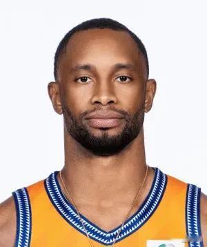 没有悬念了，今晚这场比赛过后，现在唯一能阻止上海队夺冠的只有伤病了，接下来的几场