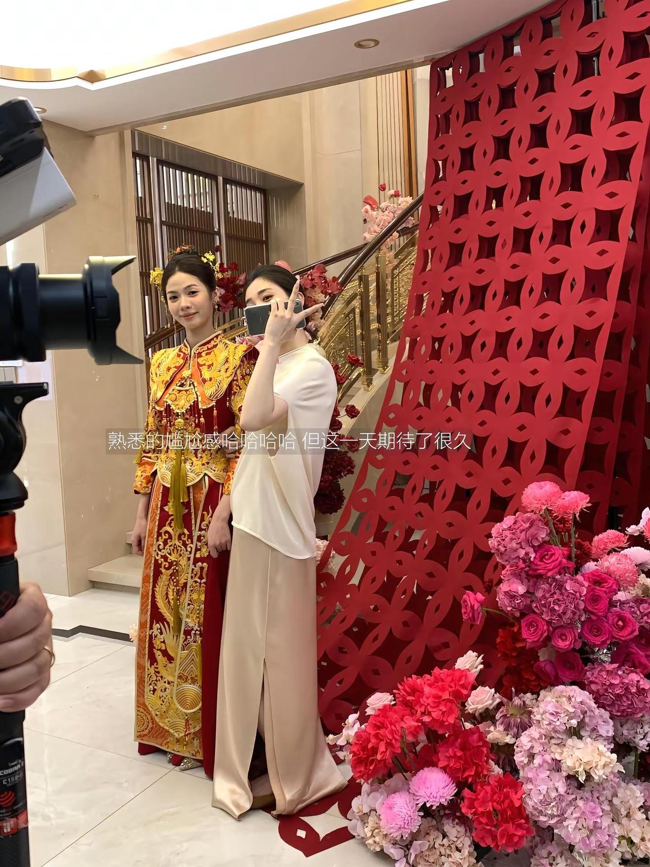 忙完婚礼啦要来营业了听说好多人都在要我这一套🤔-参加婚礼这样穿 婚礼穿搭