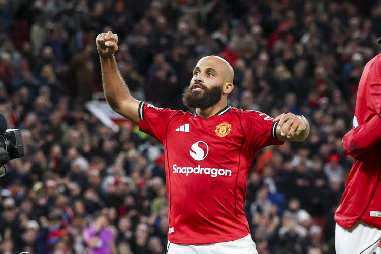 哈格里夫斯：姆伯莫让我想起萨拉赫，他的技术能力没得到足够认可11月9日讯 在曼联