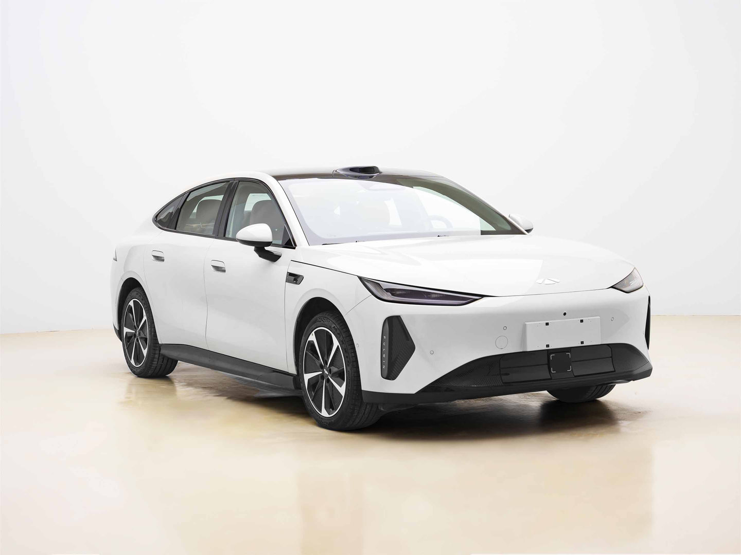 在今年 1 月的 2026 奇瑞汽车 AI 之夜活动中，该车迎来首发亮相，定位“