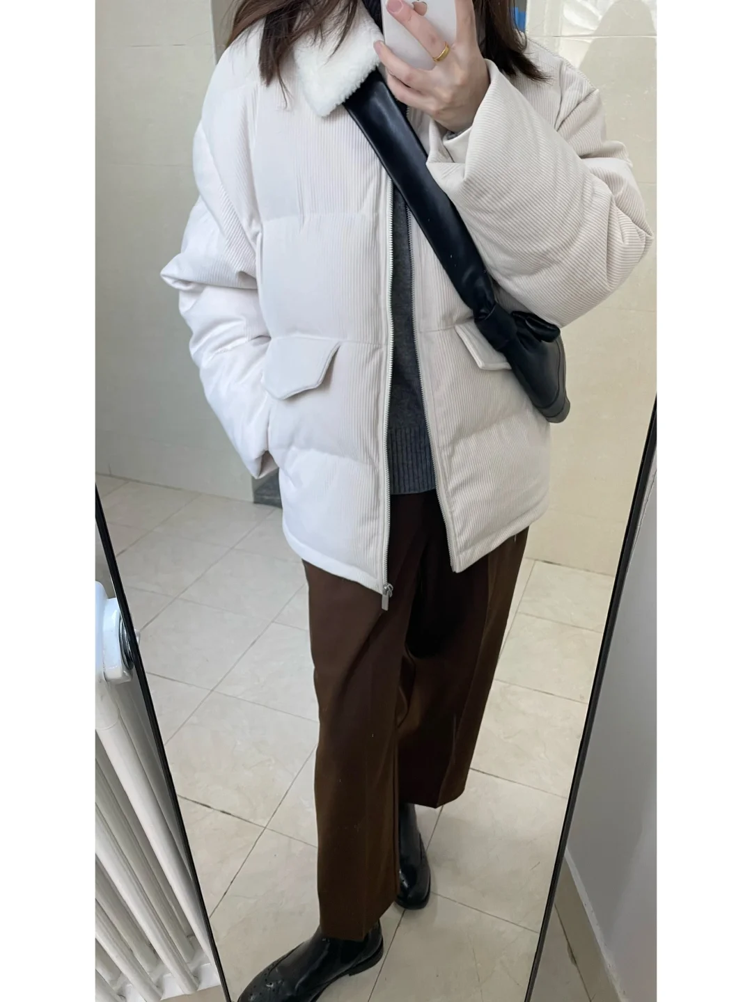 白色云朵泡芙🫧