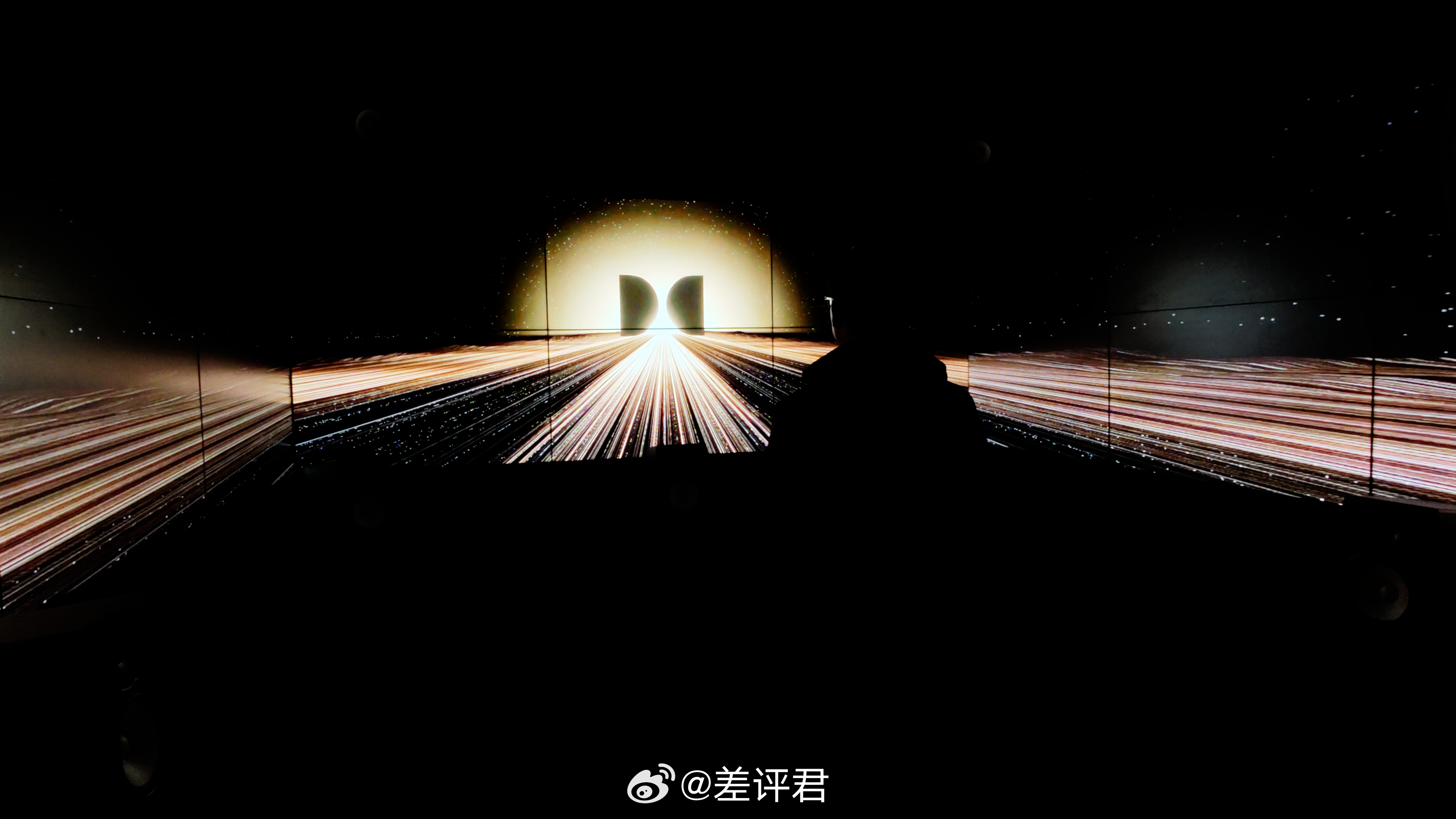 北京车展上发现的一个新现象：不管是蔚来、理想这样的新势力，还是宝马、奔驰这样的老