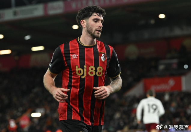 03月11日讯 米兰体育报的消息，塞内西与伯恩茅斯的合同即将到期，尤文图斯为伯恩