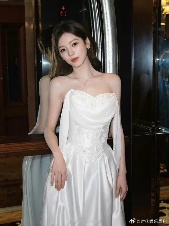 王琳凯张予曦王大仁同框王琳凯张予曦王大仁合照王琳凯张予曦王大仁北京活动同框🈶，