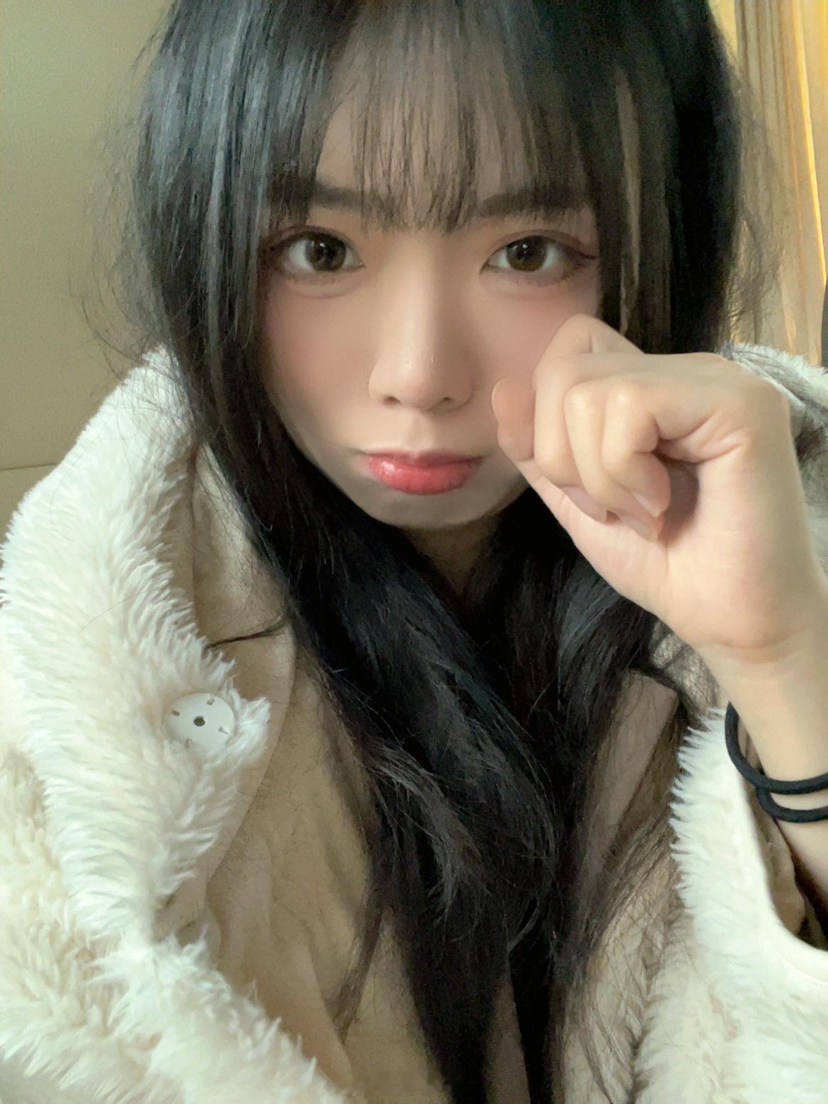 又失眠了 直接通宵起床上工了[悲伤] ​​​