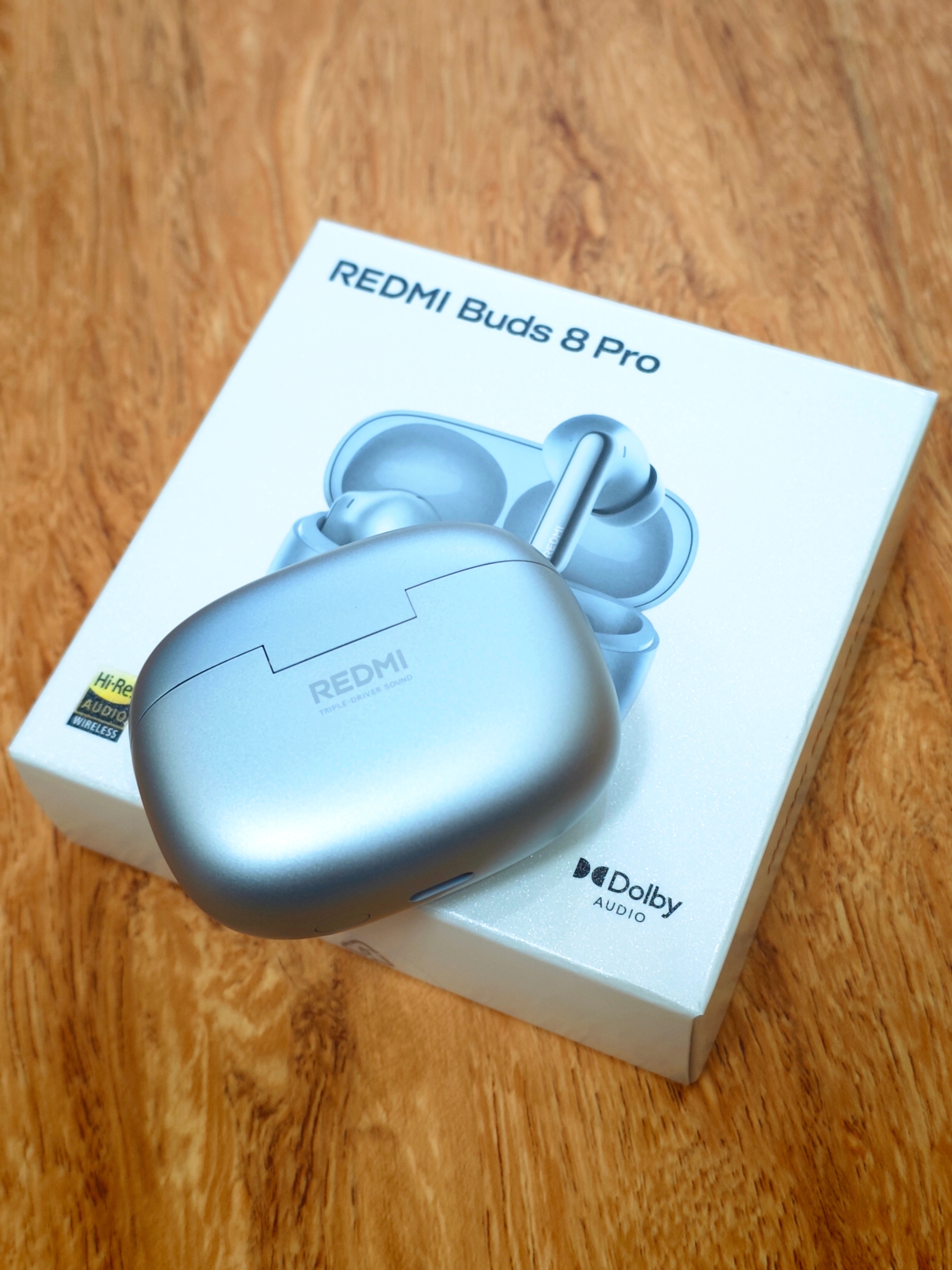 Buds8Pro满配降噪王 REDMI Buds 8 Pro 音质上，采用同档罕