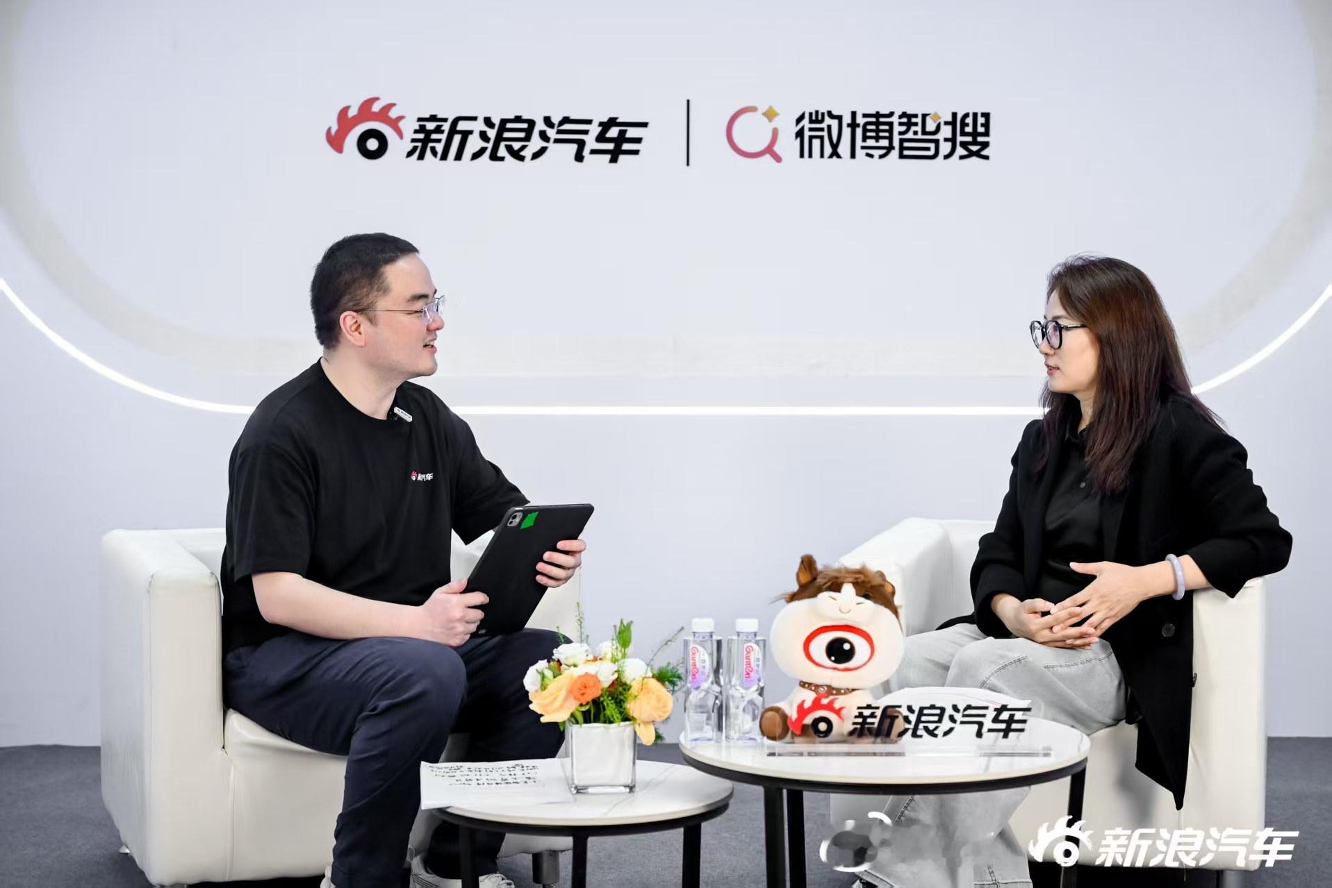 高管有话说4月24日，2026北京车展正式开幕，车企及汽车供应链品牌核心高管莅临