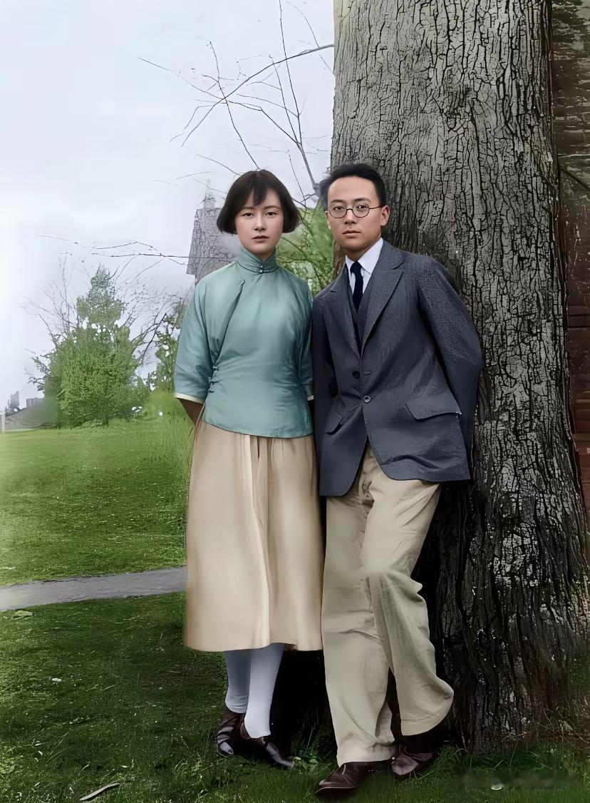 真的太喜欢林徽因了，才华横溢美女才女。

1927年，林徽因就与粱思成一起赴美留