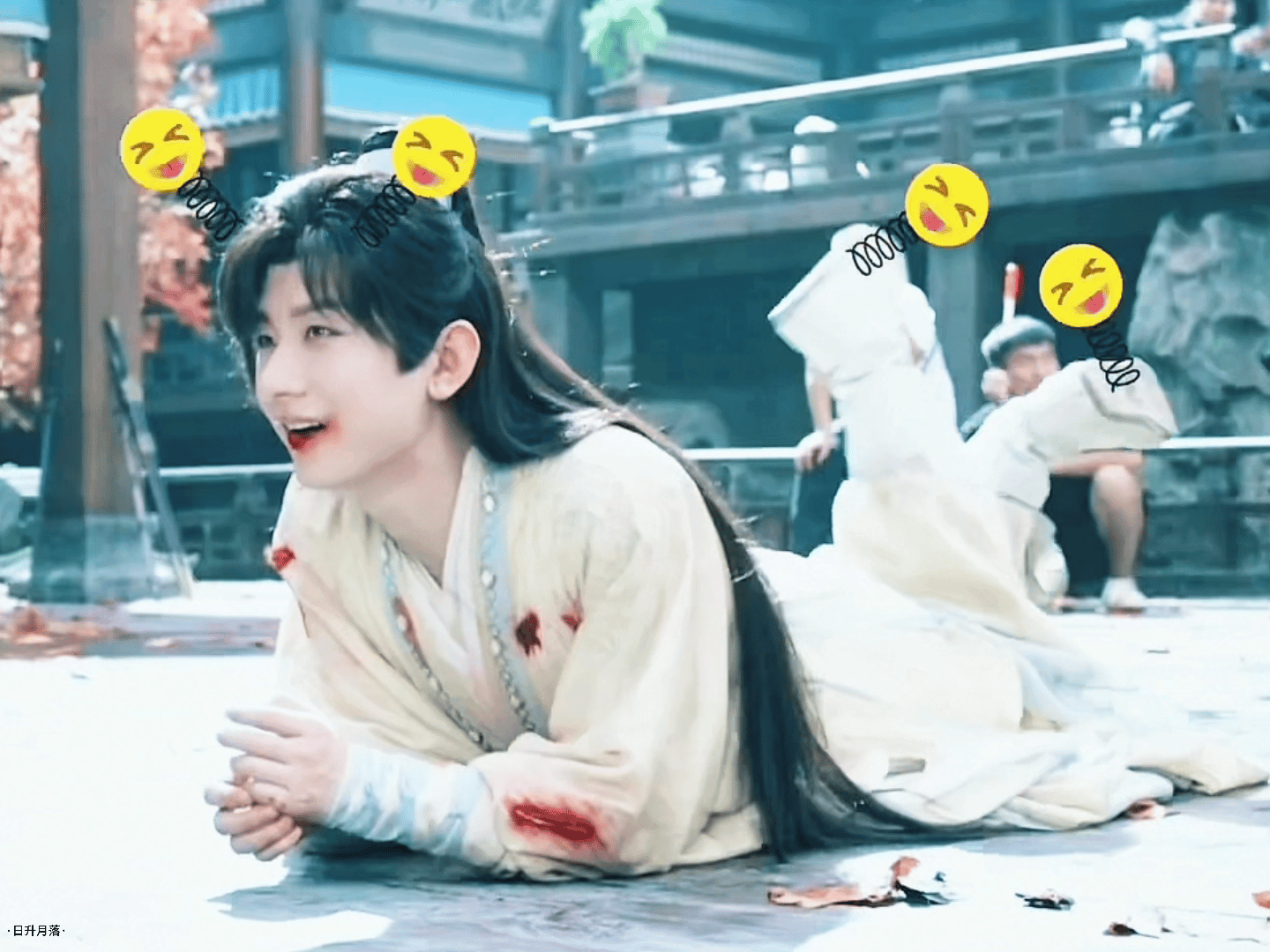 把手里的活交接给了两个同事，年前可以躺了🤣🤣 