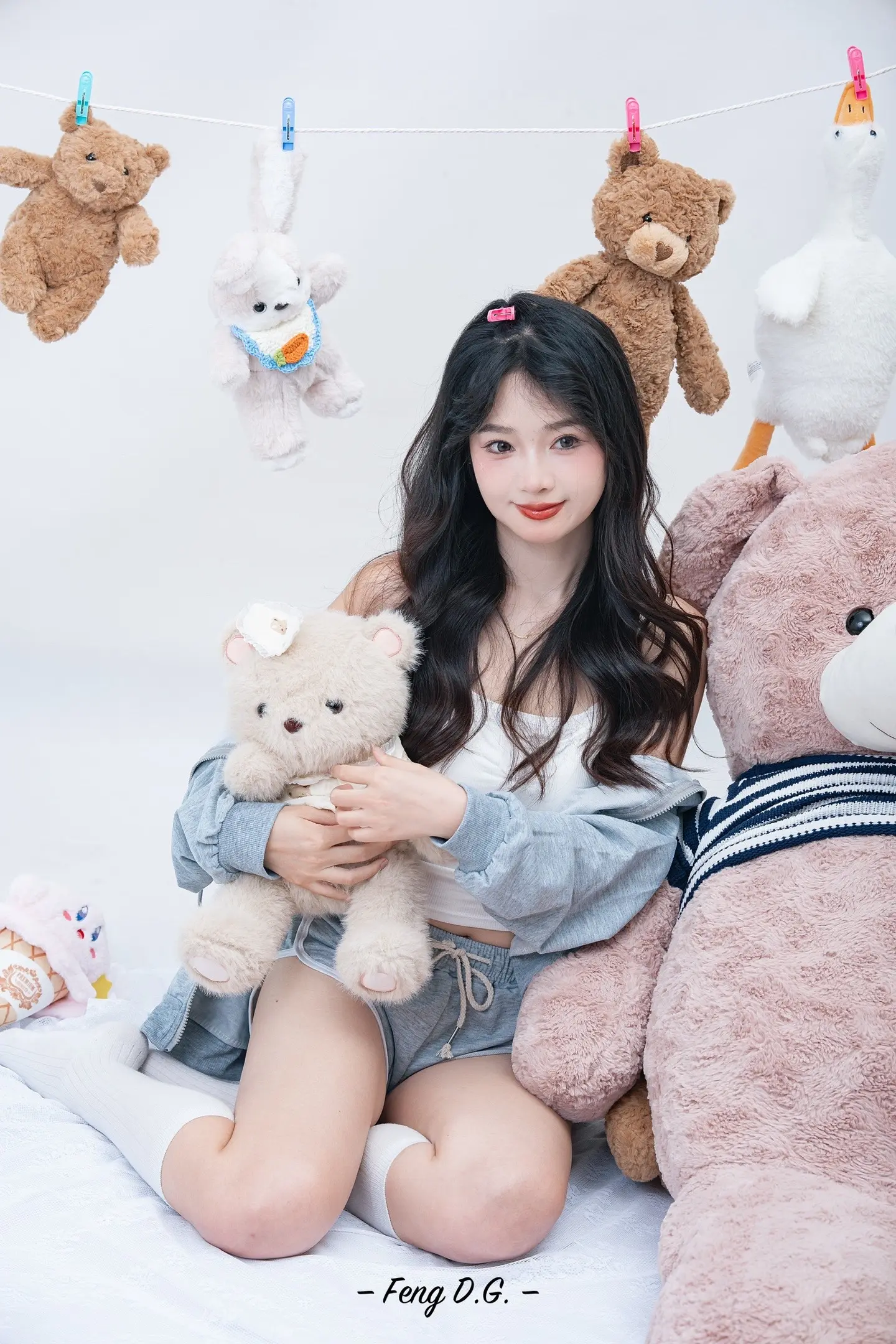 听说最近🧸玩偶派对很🔥。跟风拍了几张。最近古风拍摄进入了一个没流量...