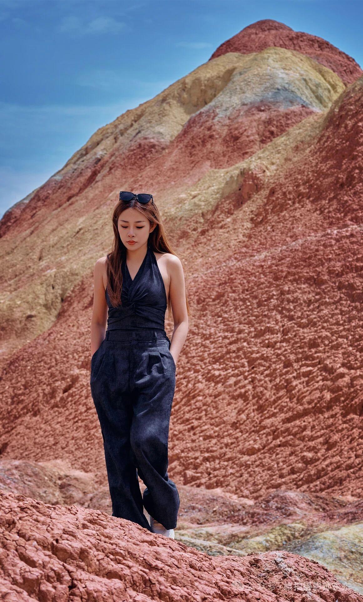 张掖七彩丹霞地貌，宛如大自然的调色盘，被《中国国家地理﻿》杂志评为中国最美的七大