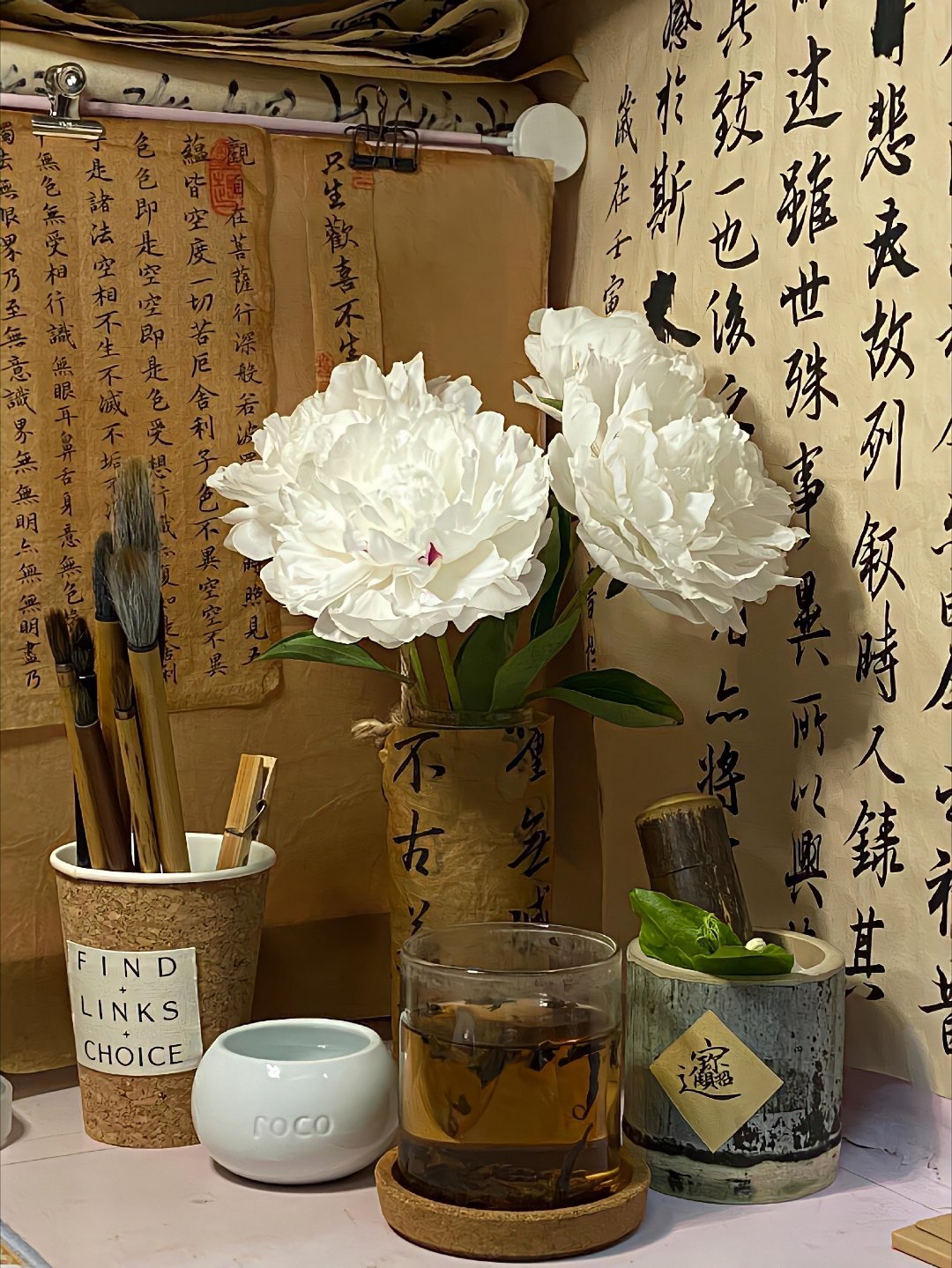 等退休是场巨大的骗局阿弥陀佛    为了养家糊口啊 